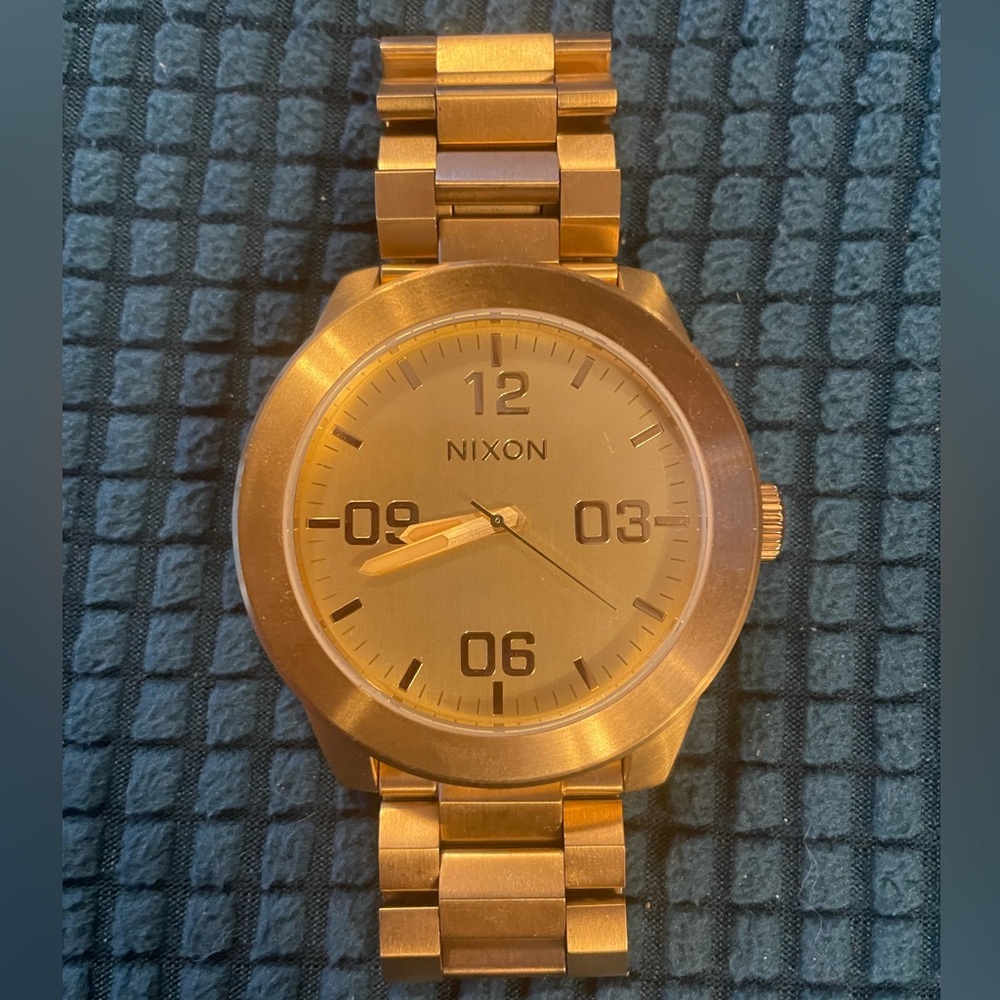 Nixon the Corporal stainless steel excellent condition